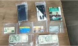 बैंक प्रबंधक के घर छापामार कार्यवाही-लाखों की सम्पत्ति बरामद बैंक प्रबंधक के घर छापामार कार्यवाही-लाखों की सम्पत्ति बरामद