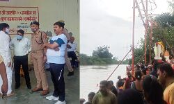 गणपति बप्पा मोर्या-अगले बरस तू जल्दी आ-विसर्जन यात्रा में जमकर उड़ा रंग गुलाल गणपति बप्पा मोर्या-अगले बरस तू जल्दी आ-विसर्जन यात्रा में जमकर उड़ा रंग गुलाल