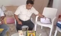 गुटखा तंबाकू के गोदाम पर छापेमारी-कारोबारियों में मचा हड़कंप गुटखा तंबाकू के गोदाम पर छापेमारी-कारोबारियों में मचा हड़कंप