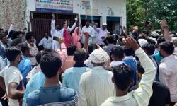 महापंचायत की तैयारी-दलित संगठनों के तंबू उखाडे-पुलिस का पहरा-तनाव महापंचायत की तैयारी-दलित संगठनों के तंबू उखाडे-पुलिस का पहरा-तनाव