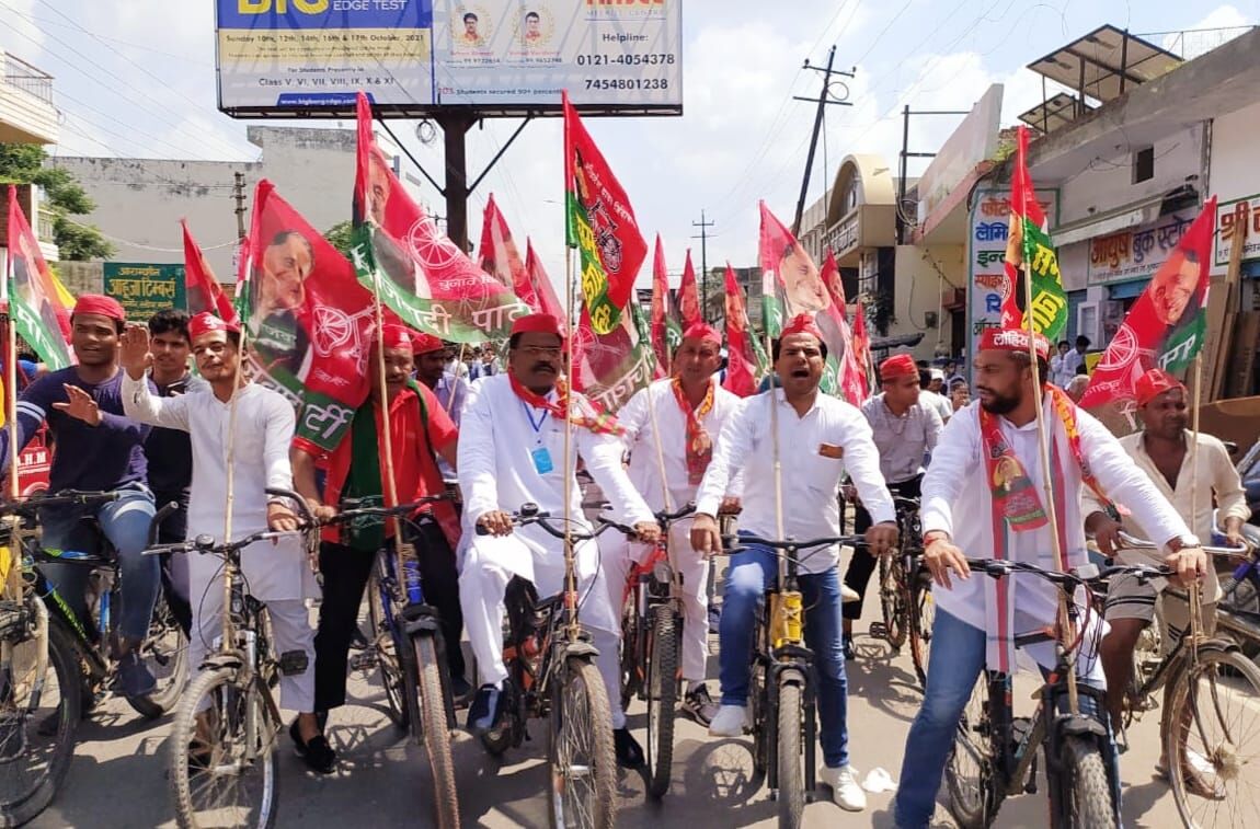 समाजवादी क्रांति साइकिल यात्रा की जनपद मुजफ्फरनगर में शुरुआत