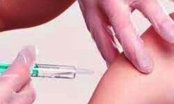 कोरोना टीकाकरण के मामले में यूपी अव्वल कोरोना टीकाकरण के मामले में यूपी अव्वल