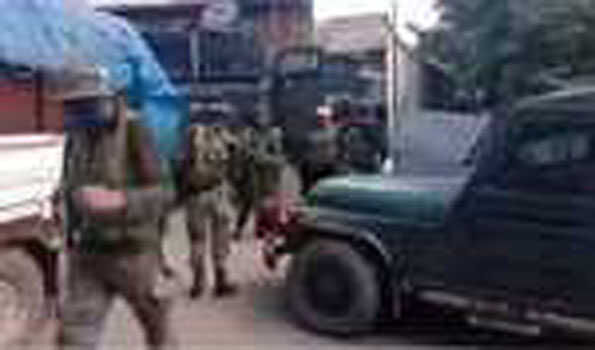 मुठभेड़ - सुरक्षा बलों ने एक आतंकवादी को मार गिराया
