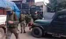 मुठभेड़ - सुरक्षा बलों ने एक आतंकवादी को मार गिराया मुठभेड़ - सुरक्षा बलों ने एक आतंकवादी को मार गिराया