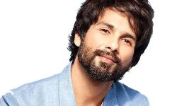 न्यूट ब्लैंच के हिंदी रीमेक में काम करेंगे शाहिद कपूर न्यूट ब्लैंच के हिंदी रीमेक में काम करेंगे शाहिद कपूर