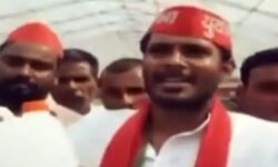 सीएम योगी के सभा स्थल का शुद्धीकरण करने वाले सपा नेता गिरफ्तार