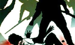 ससुर को देखने आए इलेक्ट्रिशियन की पीट-पीटकर हत्या ससुर को देखने आए इलेक्ट्रिशियन की पीट-पीटकर हत्या