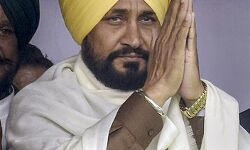 नए पुराने चेहरों का मिलाजुला संगम होगा -चन्नी का मंत्रिमंडल नए पुराने चेहरों का मिलाजुला संगम होगा -चन्नी का मंत्रिमंडल