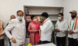 भाजपा के अनेक नेताओं ने समर्थकों सहित थामा कांग्रेस का दामन