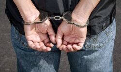 चोरी की चार मोटर साइकिल सहित वाहन चोर गिरफ्तार