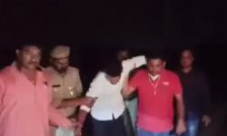 पुलिस मुठभेड़ में शार्प शूटर समेत दो गिरफ्तार-पुलिसकर्मी भी हुआ घायल