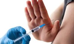 कोविड वैक्सीन लगवाने गए व्यक्ति को लगा दिया एंटी रेबीज इंजेक्शन