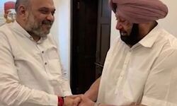 अमित शाह के दरबार में कैप्टन, दिल्ली में गृहमंत्री के साथ बैठक जारी अमित शाह के दरबार में कैप्टन, दिल्ली में गृहमंत्री के साथ बैठक जारी