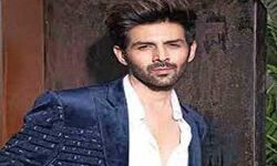 कार्तिक की धमाका ओटीटी पर नवंबर में होगी रिलीज