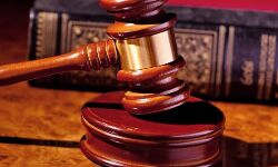 अर्जी पर हुई गरमा गरम बहस, नहीं मिली ब्लाक प्रमुख को जमानत अर्जी पर हुई गरमा गरम बहस, नहीं मिली ब्लाक प्रमुख को जमानत