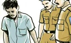 जुए अड्डे से लूटी गयी दो लाख रुपए से अधिक की राशि जब्त-छह सिपाही निलंबित