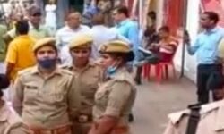 घोषित नहीं हुआ हिंदू राष्ट्र, जल समाधि लेने की जिद पर अड़े महंत परमहंस दास