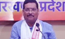 महात्मा गांधी जी के विचारों को आगे बढ़ा रहे है प्रधानमंत्री नरेंद्र मोदी: दीपक प्रकाश महात्मा गांधी जी के विचारों को आगे बढ़ा रहे है प्रधानमंत्री नरेंद्र मोदी: दीपक प्रकाश