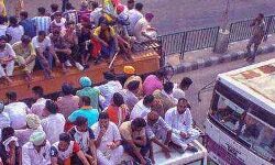 लखीमपुर खीरी के लिये मुजफ्फरनगर, मेरठ और शामली से किसान के जत्थे हुए रवाना लखीमपुर खीरी के लिये मुजफ्फरनगर, मेरठ और शामली से किसान के जत्थे हुए रवाना