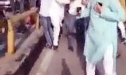 लखीमपुर खीरी जा रहे हैं रालोद अध्यक्ष जयंत चौधरी गिरफ्तार