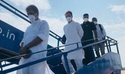 CM के संग राहुल पहुंचे लखनऊ- जानिये कहां के लिये होंगे रवाना