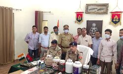 कामयाब हो रहा SSP का अभियान- बरामद किया गया 50 लाख का नकली सप्लीमेंट कामयाब हो रहा SSP का अभियान- बरामद किया गया 50 लाख का नकली सप्लीमेंट