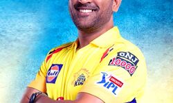 धोनी और एक वर्ष के लिए CSK की जर्सी में खेलते नजर आएंगे