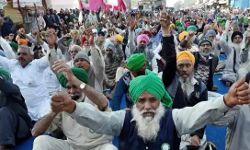 भाजपा प्रत्याशी का विरोध- 20 किसानों पर मुकदमा दर्ज भाजपा प्रत्याशी का विरोध- 20 किसानों पर मुकदमा दर्ज