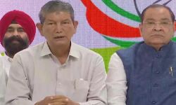 BJP को दिया झटका-कैबिनेट मंत्री एमएलए बेटे के साथ कांग्रेस में शामिल BJP को दिया झटका-कैबिनेट मंत्री एमएलए बेटे के साथ कांग्रेस में शामिल