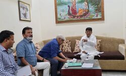 शहर की विद्युत लाइनों को किया जाए अंडर ग्राउंड-कपिल देव शहर की विद्युत लाइनों को किया जाए अंडर ग्राउंड-कपिल देव