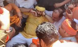 सीएम के घर के बाहर प्रदर्शन कर रहे बीजेपी सांसद घायल-अस्पताल में भर्ती