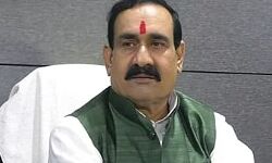 किसानों को घबराने की नहीं जरूरत पर्याप्त मात्रा में है खाद गृहमंत्री किसानों को घबराने की नहीं जरूरत पर्याप्त मात्रा में है खाद गृहमंत्री