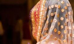 जमीन बेचकर खरीदी दुल्हन-अब तीन में रहा ना तेरह में जमीन बेचकर खरीदी दुल्हन-अब तीन में रहा ना तेरह में