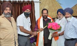 आपसी भाईचारा देश की सबसे बड़ी सांस्कृतिक विरासत- नकवी आपसी भाईचारा देश की सबसे बड़ी सांस्कृतिक विरासत- नकवी