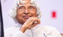 डॉक्टर APJ अब्दुल कलाम को कृतज्ञ राष्ट्र की श्रद्धांजलि