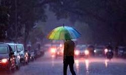 अगले तीन दिन तक भारी बारिश की चेतावनी अगले तीन दिन तक भारी बारिश की चेतावनी