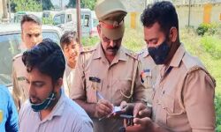 कारोबारी को दिनदहाड़े गोलियों से भूना-रुपयों का बैग लूटकर फरार कारोबारी को दिनदहाड़े गोलियों से भूना-रुपयों का बैग लूटकर फरार