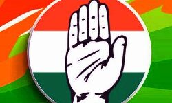 यूं ही नहीं है कांग्रेस की नजर UP की आधी आबादी पर