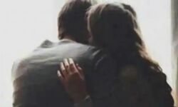 किस करने से किया मना तो महिला ने मार दी युवक को गोली किस करने से किया मना तो महिला ने मार दी युवक को गोली