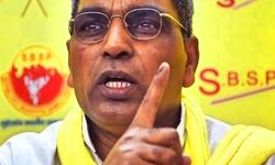 मुफ्त बिजली के वायदे के साथ बोले राजभर- अबकी बार BJP साफ