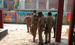 निर्वस्त्र मिली खून से लथपथ युवती-गैंगरेप की आशंका