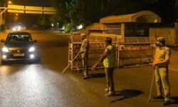 नाइट कर्फ्यू पूरी तरह से खत्म-पहले की तरह अब आ जा सकेंगे नाइट कर्फ्यू पूरी तरह से खत्म-पहले की तरह अब आ जा सकेंगे