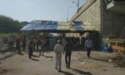 एससी की फटकार-गाजीपुर बॉर्डर से उखडने लगे किसानों के तंबू डेरे एससी की फटकार-गाजीपुर बॉर्डर से उखडने लगे किसानों के तंबू डेरे