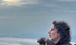 मशहूर अभिनेता ने फोटो किया अपलोड- यूजर बोला- जैकलीन को जगाओ वो सो रही है मशहूर अभिनेता ने फोटो किया अपलोड- यूजर बोला- जैकलीन को जगाओ वो सो रही है