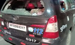 पुलिस टीम पर पशु तस्करों का हमला-तोड़ा वाहन-दौड़ा दौड़ा कर पीटा