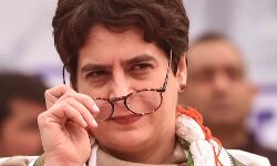 प्रियंका का ऐलान-कोई भी हो बीमारी- 10 लाख तक मुफ्त होगा इलाज प्रियंका का ऐलान-कोई भी हो बीमारी- 10 लाख तक मुफ्त होगा इलाज