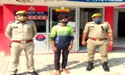 धर्म छिपाकर की दोस्ती-घर में लगाएं कैमरे, झांसा देकर बनाई अश्लील फिल्म धर्म छिपाकर की दोस्ती-घर में लगाएं कैमरे, झांसा देकर बनाई अश्लील फिल्म