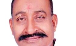 किसान नहीं बल्कि डकैत है टिकैत : राजेश्वर सिंह किसान नहीं बल्कि डकैत है टिकैत : राजेश्वर सिंह