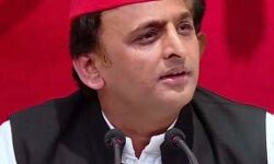 हवाई जहाज से चलने का सपना दिखाने वालो ने बाईक करवा दी घर खड़ी- अखिलेश