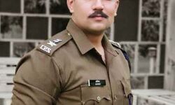 शराब पीकर मचाया हुड़दंग तो होंगे सलाखों के पीछे-हेल्पलाइन नंबर जारी शराब पीकर मचाया हुड़दंग तो होंगे सलाखों के पीछे-हेल्पलाइन नंबर जारी